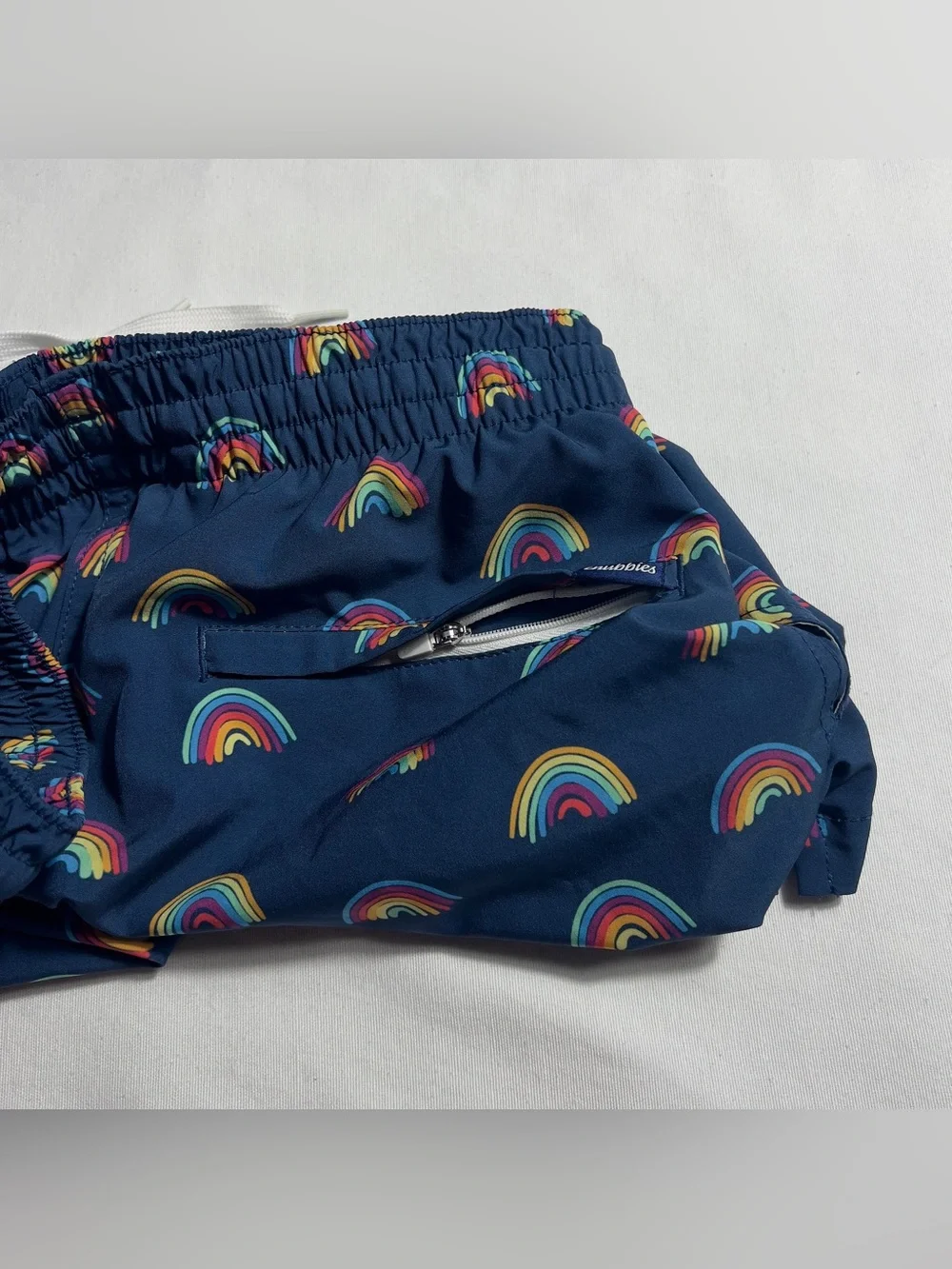 Chubbies Rainbow Roads Swim Trunks Mens Medium Navy 5.5” Inseam Mesh Lined